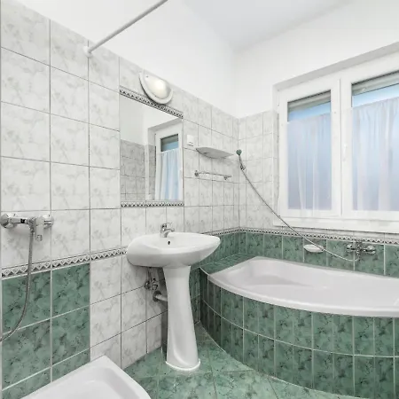 Silver Pinea By Interhome *