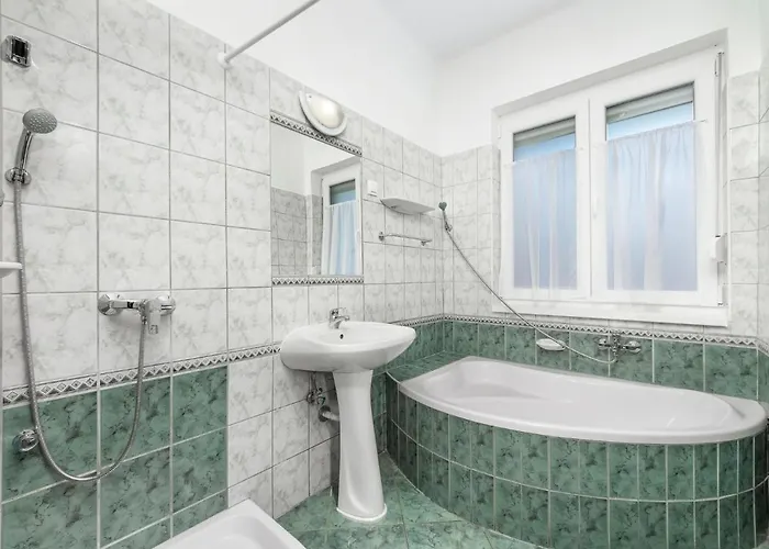 Silver Pinea By Interhome *